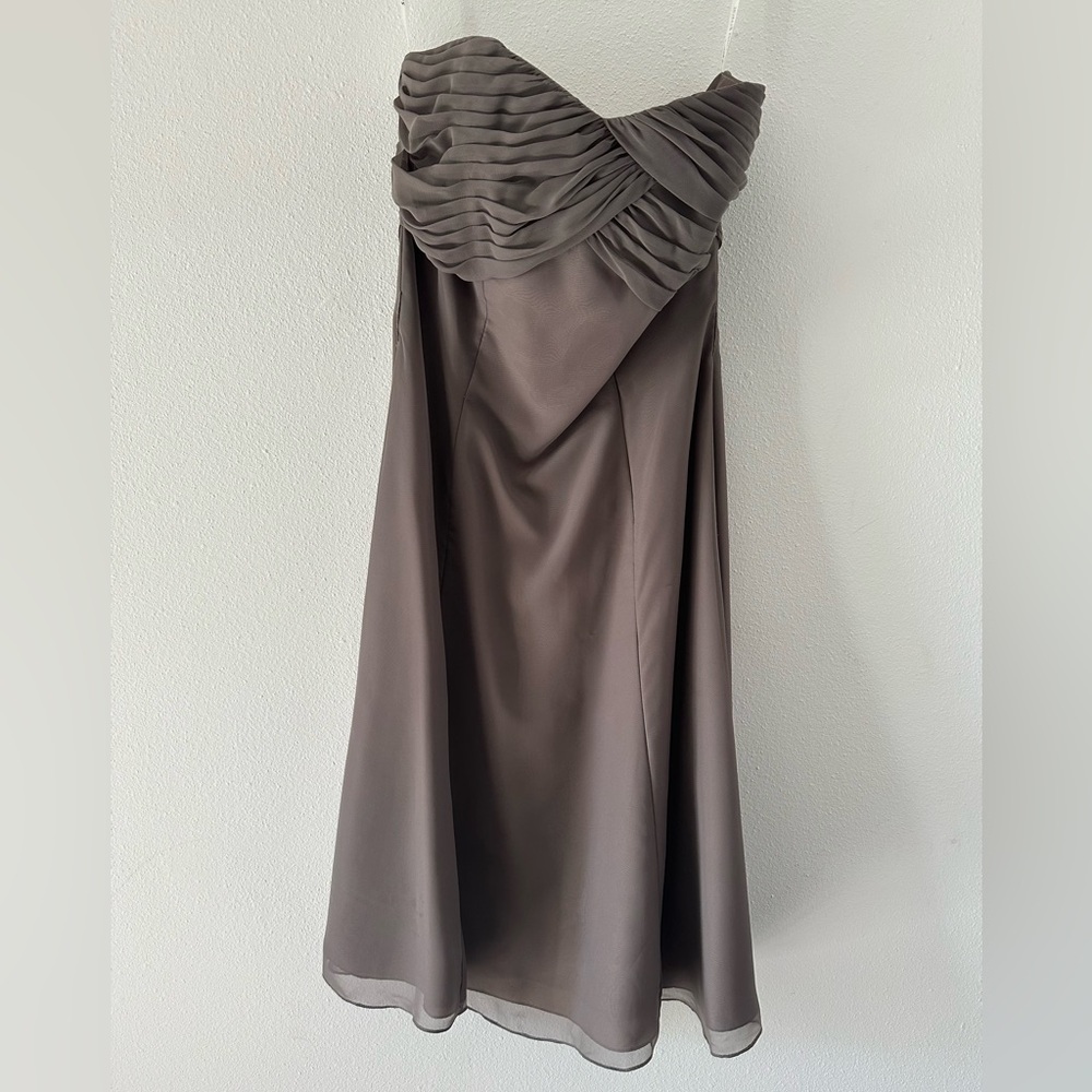 Elegant Tan Strapless Dress